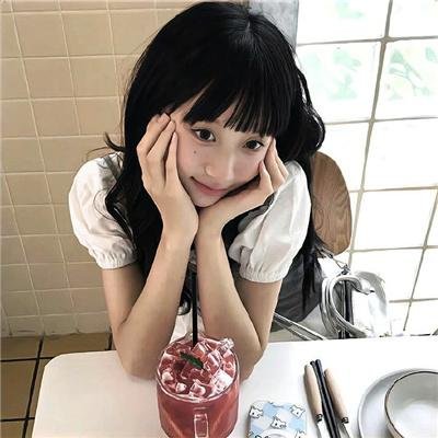 三条黑暗的街道